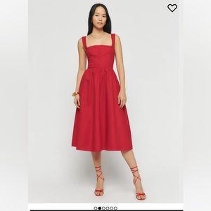 Reformation Tagliatelle Linen Dress in Cherry (Size 12 Red). Never been worn.